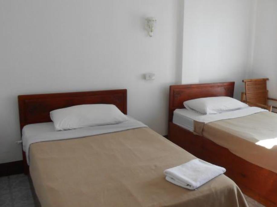 Chanthasom Guesthouse Ban Nongdouang Dış mekan fotoğraf