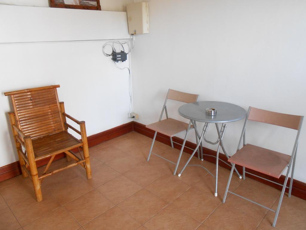 Chanthasom Guesthouse Ban Nongdouang Dış mekan fotoğraf